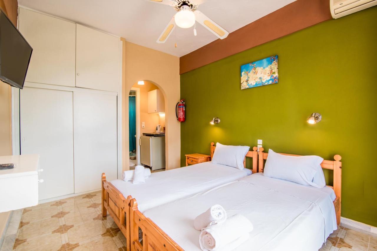 Southgate Apartments Agios Georgios  Dış mekan fotoğraf