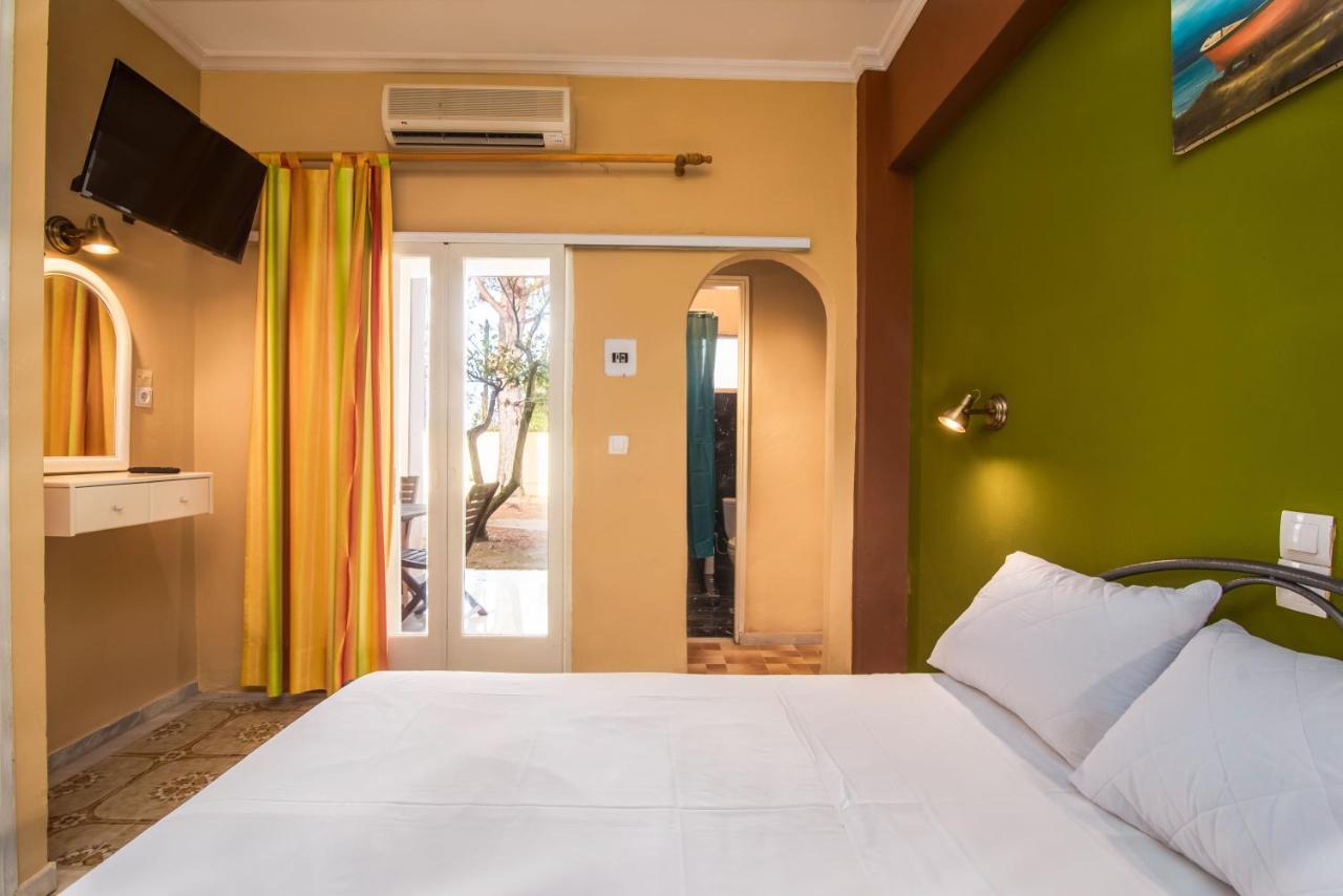 Southgate Apartments Agios Georgios  Dış mekan fotoğraf