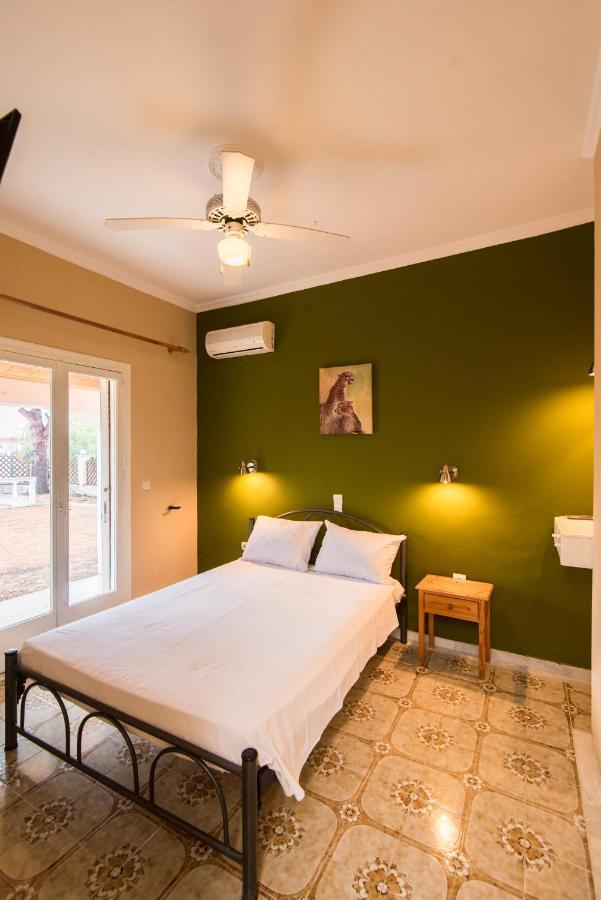 Southgate Apartments Agios Georgios  Dış mekan fotoğraf