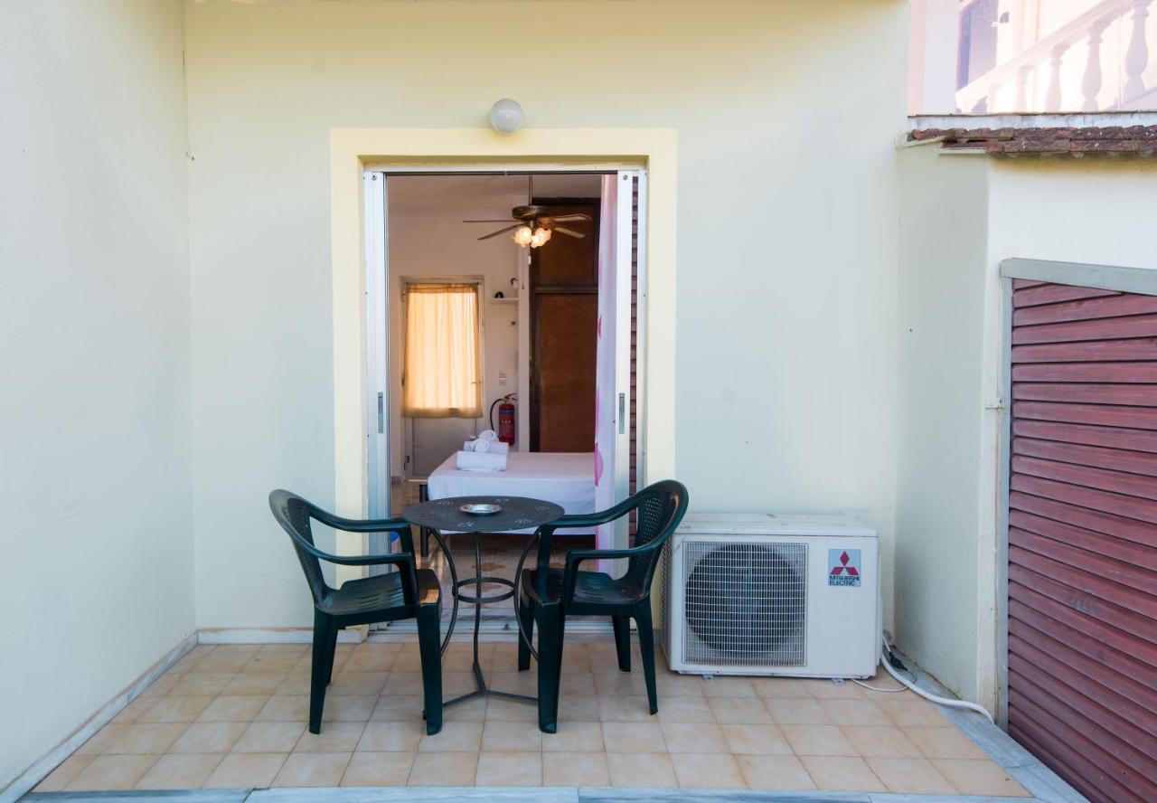 Southgate Apartments Agios Georgios  Dış mekan fotoğraf