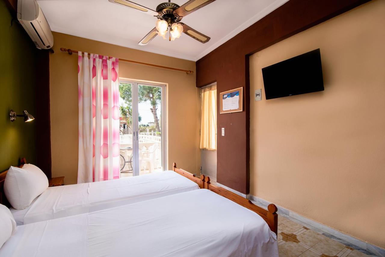 Southgate Apartments Agios Georgios  Dış mekan fotoğraf