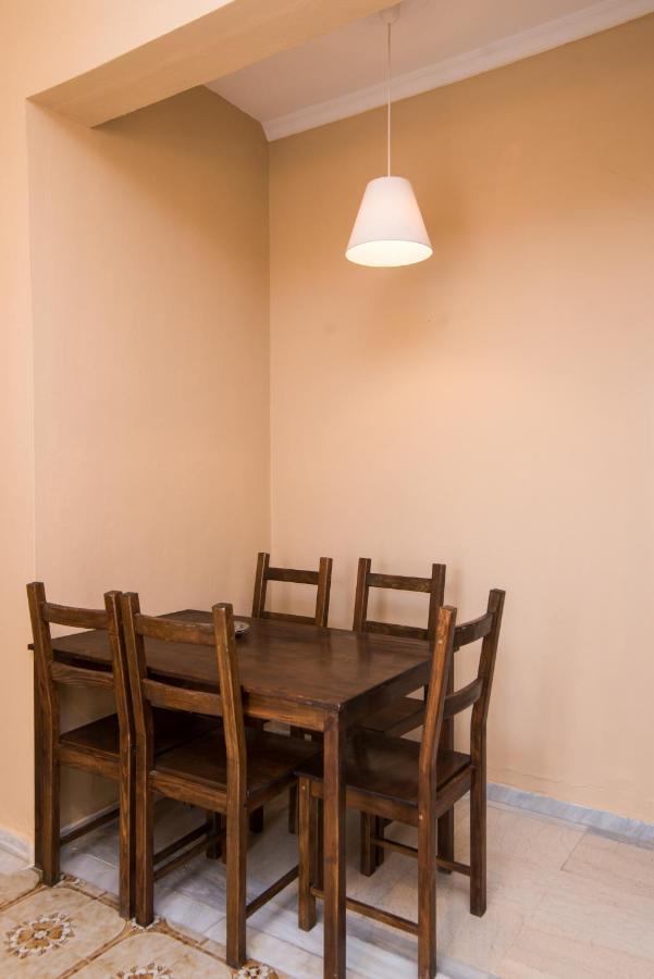 Southgate Apartments Agios Georgios  Dış mekan fotoğraf
