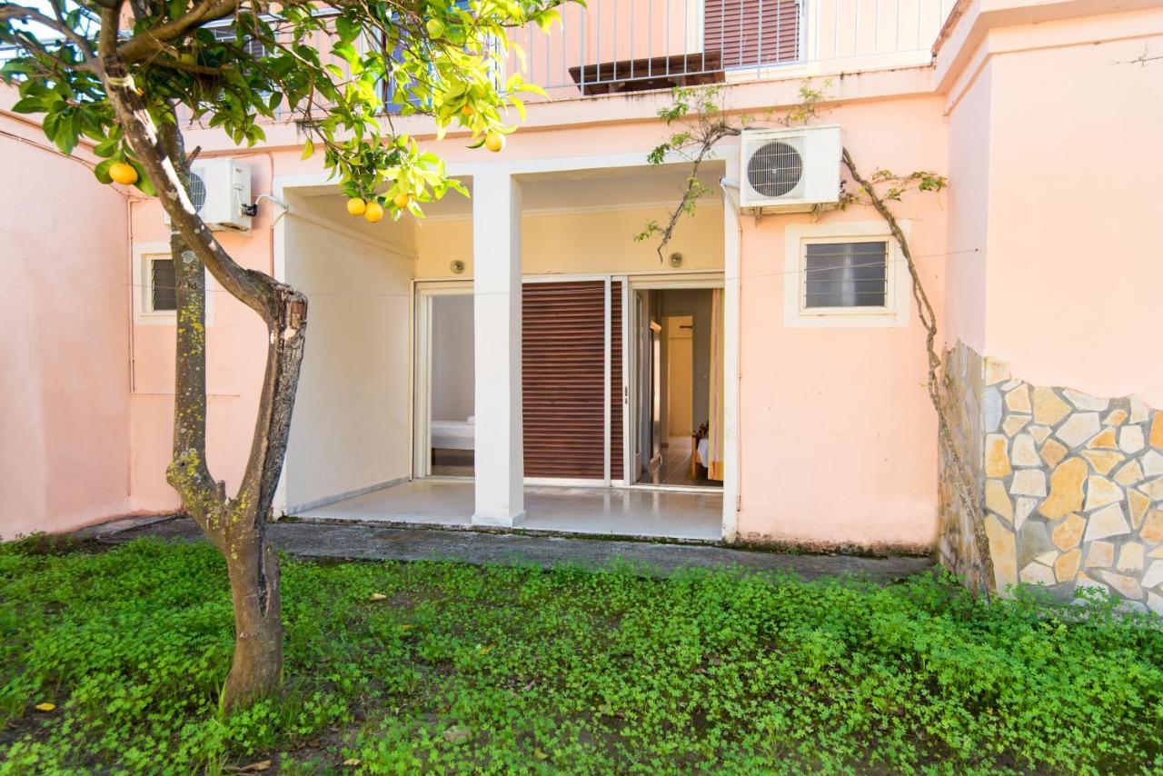 Southgate Apartments Agios Georgios  Dış mekan fotoğraf