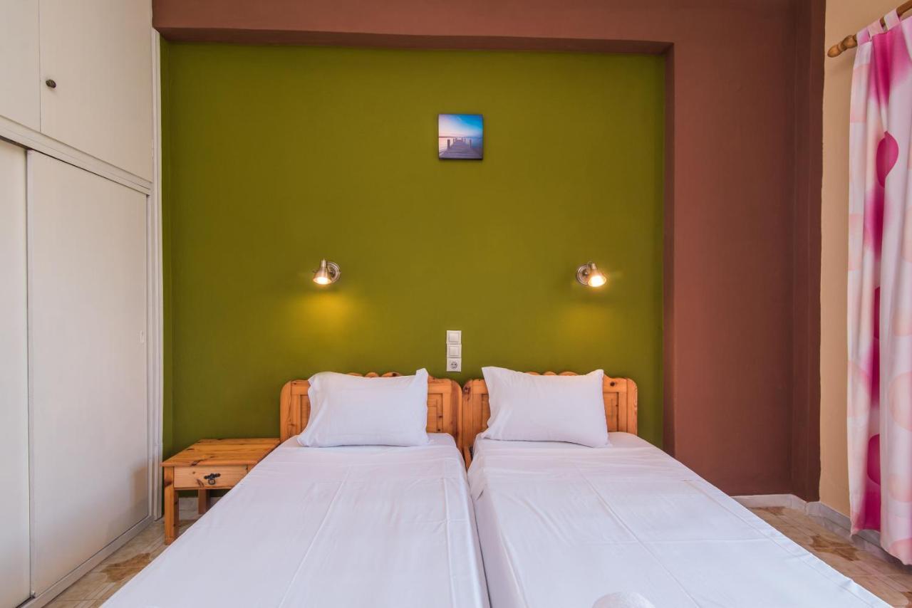 Southgate Apartments Agios Georgios  Dış mekan fotoğraf